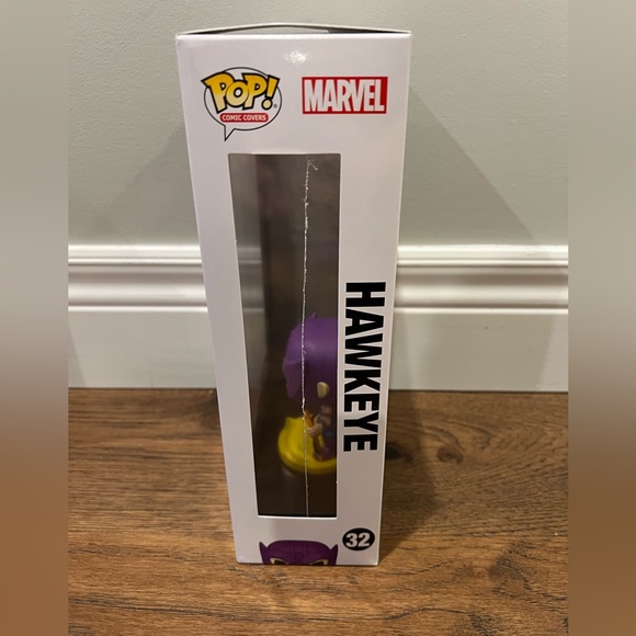 Funko Pop! Marvel comic book covers Hawkeye - Picture 4 of 5